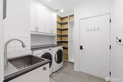 12217 NE 100th Street, Kirkland, WA 98033 - Photo 19