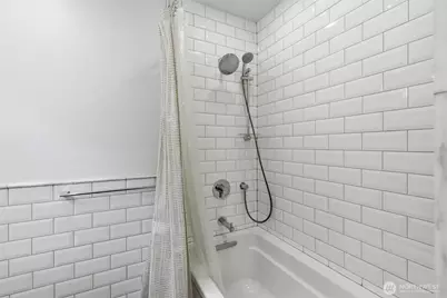12217 NE 100th Street, Kirkland, WA 98033 - Photo 29