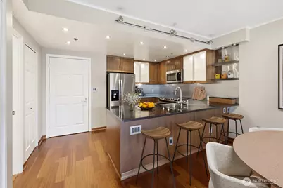 2600 2nd Avenue #508, Seattle, WA 98121 - Photo 5