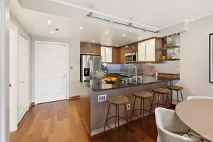 2600 2nd Ave, Seattle, WA 98121 - Photo 5