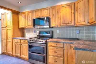 8325 Spurgeon Creek Road SE, Olympia, WA 98513 - Photo 7