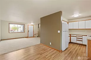 4243 Wintergreen Cir, Bellingham, WA 98226 - Photo 9