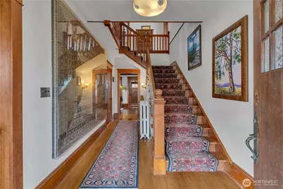 7229 Ledroit Court SW, Seattle, WA 98136 - Photo 13