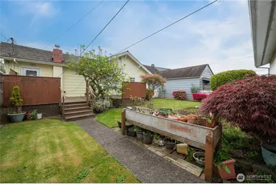 1106 W Wishkah Street, Aberdeen, WA 98520 - Photo 7