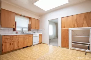 1106 W Wishkah St, Aberdeen, WA 98520 - Photo 21