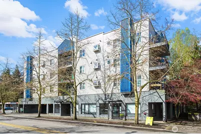 12345 Roosevelt Way NE #209, Seattle, WA 98125 - Photo 1