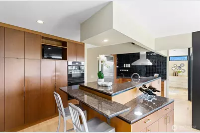8627 Fauntlee Crest SW, Seattle, WA 98136 - Photo 19