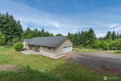 521 Bodine Rd, Kelso, WA 98626 - Photo 1