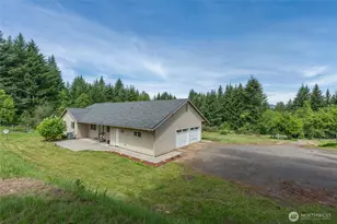 521 Bodine Rd, Kelso, WA 98626 - Photo 1