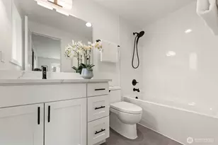 7338 23rd Ave NE, Seattle, WA 98115 - Photo 13