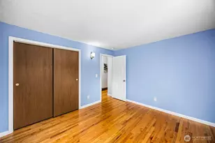 13717 NE 70th Pl, Redmond, WA 98052 - Photo 17