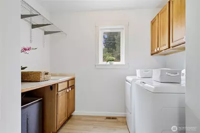15410 Waynita Way NE, Bothell, WA 98011 - Photo 19