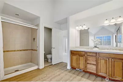 15410 Waynita Way NE, Bothell, WA 98011 - Photo 27