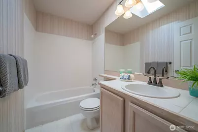 18825 19th Drive SE, Bothell, WA 98012 - Photo 17