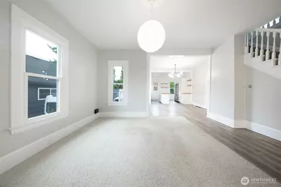 6753 14th Avenue NW, Seattle, WA 98117 - Photo 5