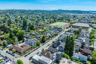 6753 14th Ave NW, Seattle, WA 98117 - Photo 39