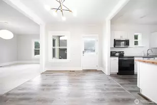 6753 14th Ave NW, Seattle, WA 98117 - Photo 9
