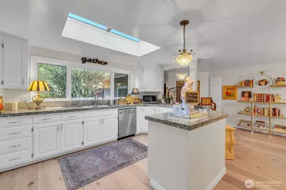 13320 211th Place NE, Woodinville, WA 98077 - Photo 15