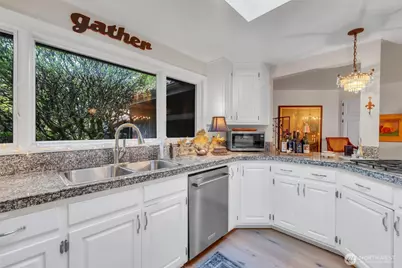 13320 211th Place NE, Woodinville, WA 98077 - Photo 17