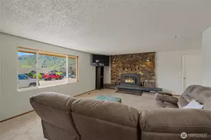 1121 Jean St SE, East Wenatchee, WA 98802 - Photo 9