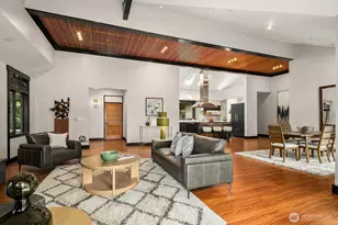 20113 SE 30th St, Sammamish, WA 98075 - Photo 7