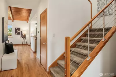 911 NW 59th Street, Seattle, WA 98107 - Photo 5