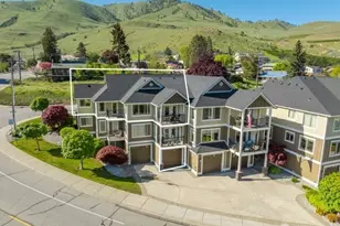 230 E Furnham Ave, Chelan, WA 98816 - Photo 27
