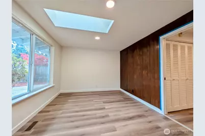1135 147th Pl NE, Bellevue, WA 98007 - Photo 11