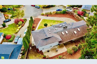 1135 147th Pl NE, Bellevue, WA 98007 - Photo 3