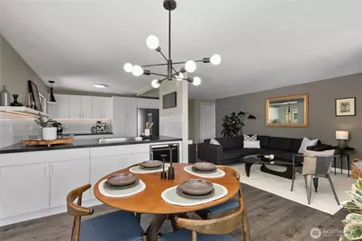 4511 Greenwood Avenue N #6, Seattle, WA 98103 - Photo 11