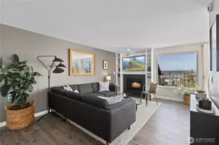 4511 Greenwood Ave N, Seattle, WA 98103 - Photo 3
