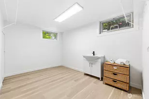 10825 Marine View Dr SW, Seattle, WA 98146 - Photo 13