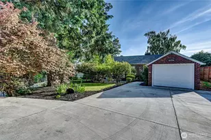 10825 Marine View Dr SW, Seattle, WA 98146 - Photo 35