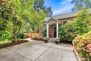 10825 Marine View Dr SW, Seattle, WA 98146 - Photo 17