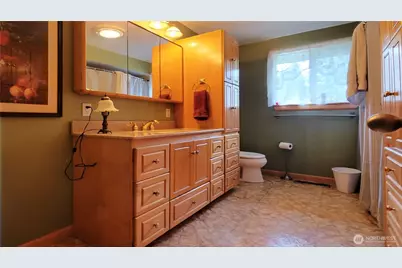 11802 28th Avenue E, Tacoma, WA 98445 - Photo 23