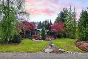 11802 28th Ave E, Tacoma, WA 98445 - Photo 1