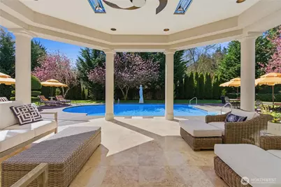 19267 NE 149th Street, Woodinville, WA 98077 - Photo 21