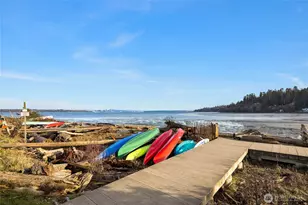 10003 Manitou Beach Dr NE, Bainbridge Island, WA 98110 - Photo 3
