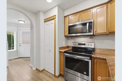 20414 26th Avenue W #L2, Lynnwood, WA 98036 - Photo 9