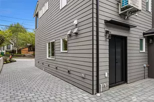 6745 Earl Ave NW, Seattle, WA 98117 - Photo 31