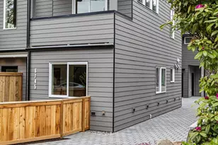 6745 Earl Ave NW, Seattle, WA 98117 - Photo 3
