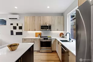 6747 Earl Ave NW, Seattle, WA 98117 - Photo 19