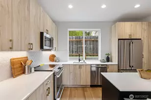 6747 Earl Ave NW, Seattle, WA 98117 - Photo 17