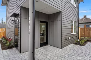 6747 Earl Ave NW, Seattle, WA 98117 - Photo 3