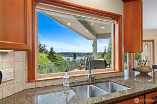 6317 NE 138th Pl, Kirkland, WA 98034 - Photo 17