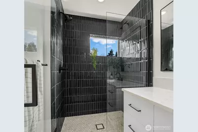 333 NW 47th Street #C, Seattle, WA 98107 - Photo 15