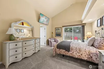 2404 Bowman Avenue NW, Olympia, WA 98502 - Photo 17