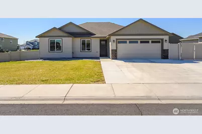 1012 8th Avenue NE, Ephrata, WA 98823 - Photo 1