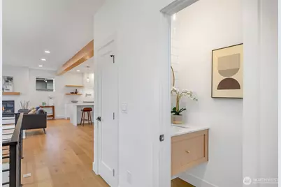 6738 21st Avenue SW, Seattle, WA 98106 - Photo 7