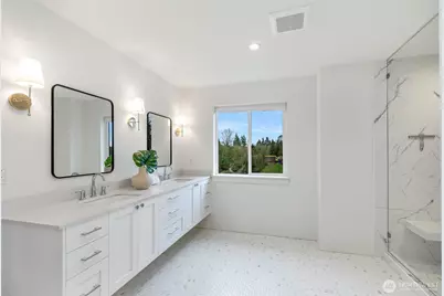 6738 21st Avenue SW, Seattle, WA 98106 - Photo 9